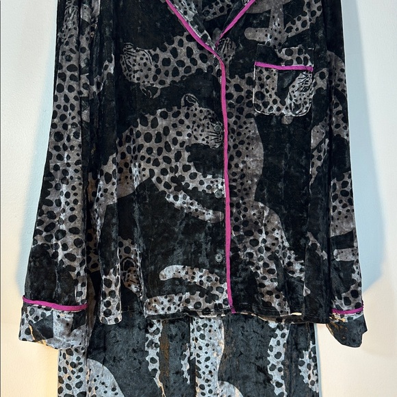 Sofia Intimates by Sofia Vergara Crushed Velvet Pajama black & grey leopard M - Picture 4 of 11